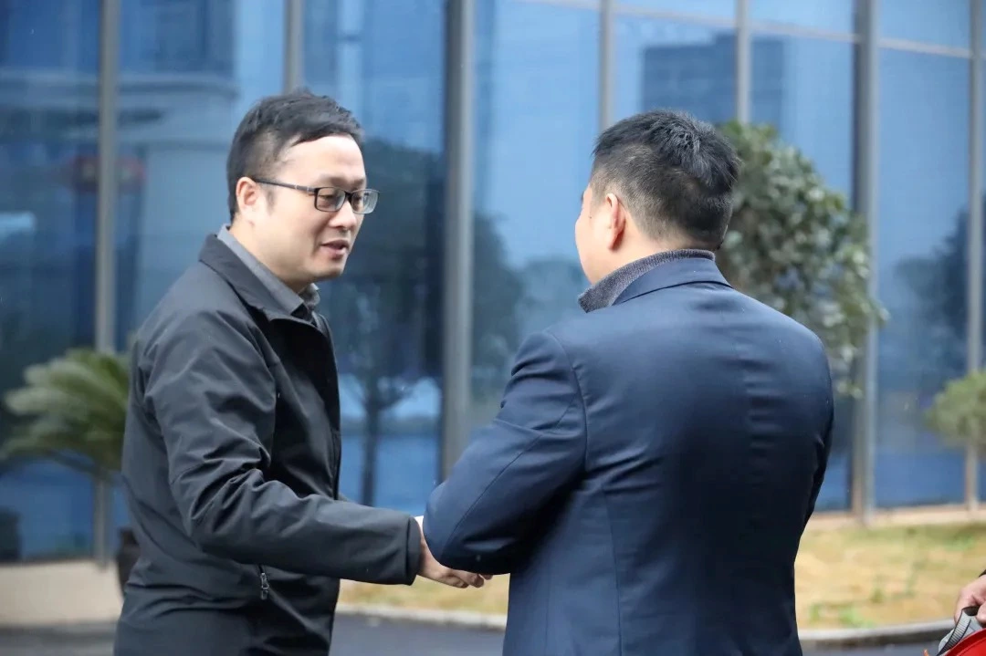 开工鼓劲正当时 谢忠诚主任走访慰问永安重工 助力企业开门红