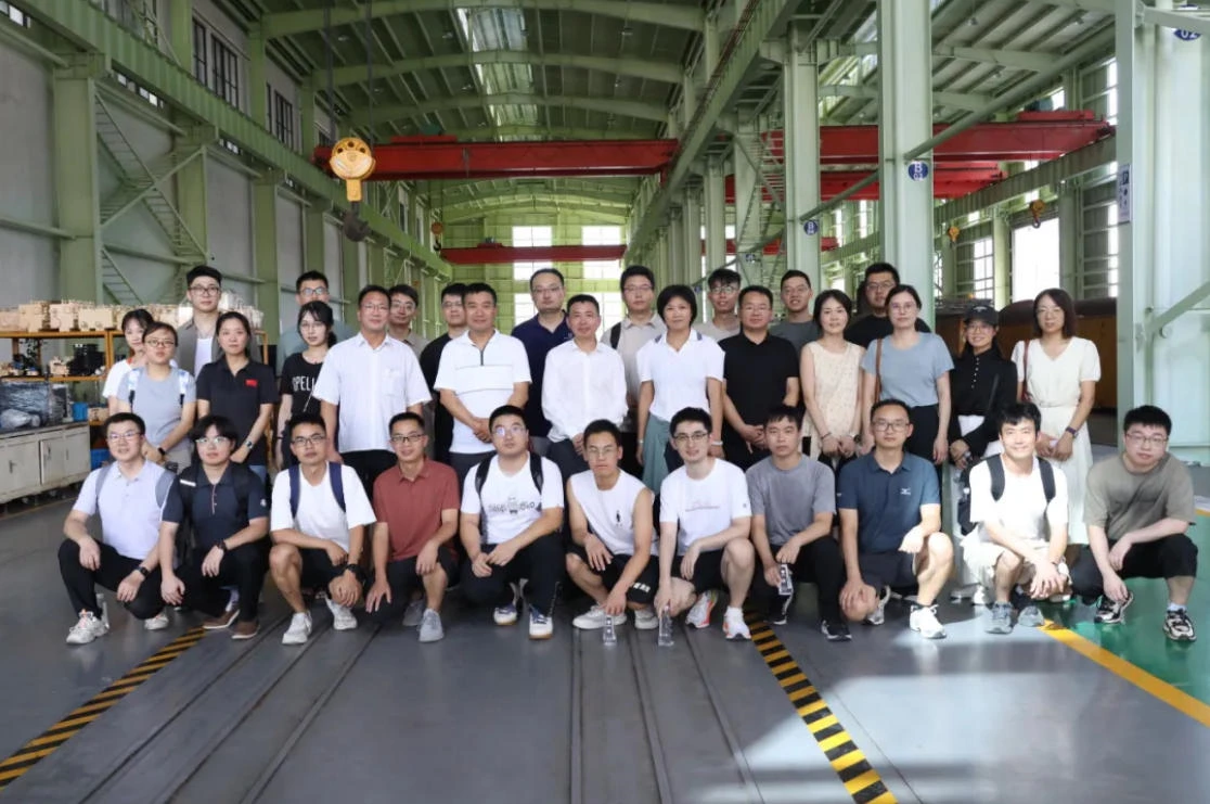 海工盛会促交流 校企合作谋新篇 出席香港理工大学2025海工基础研讨会主题报告暨温州研究院专家团考察温州永安重工科技有限公司